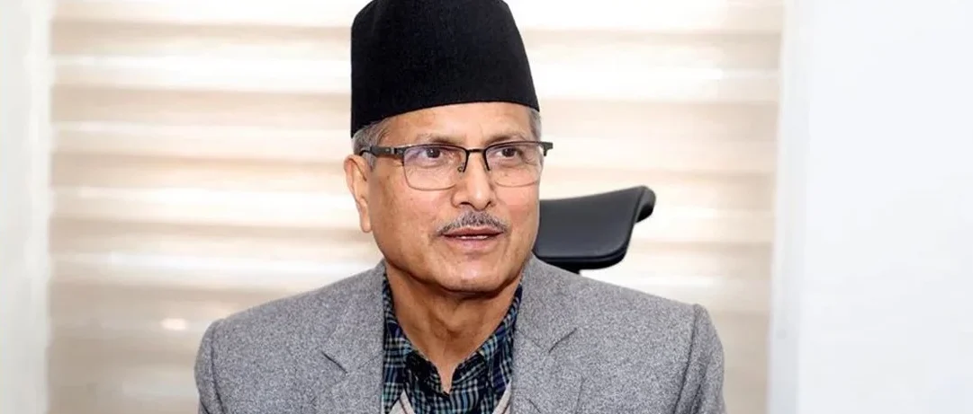 ओलीलाई भेटेको आरोपमा मेरो टिकट खोसियो : हरिबोल गजुरेल